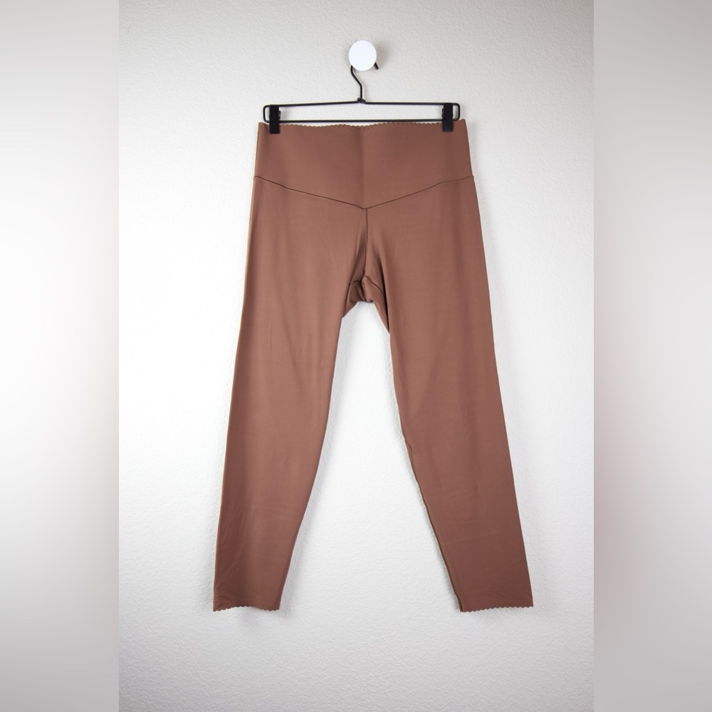 OFFLINE by Aerie Real Me XTRA Hold Up! Scallop Legging